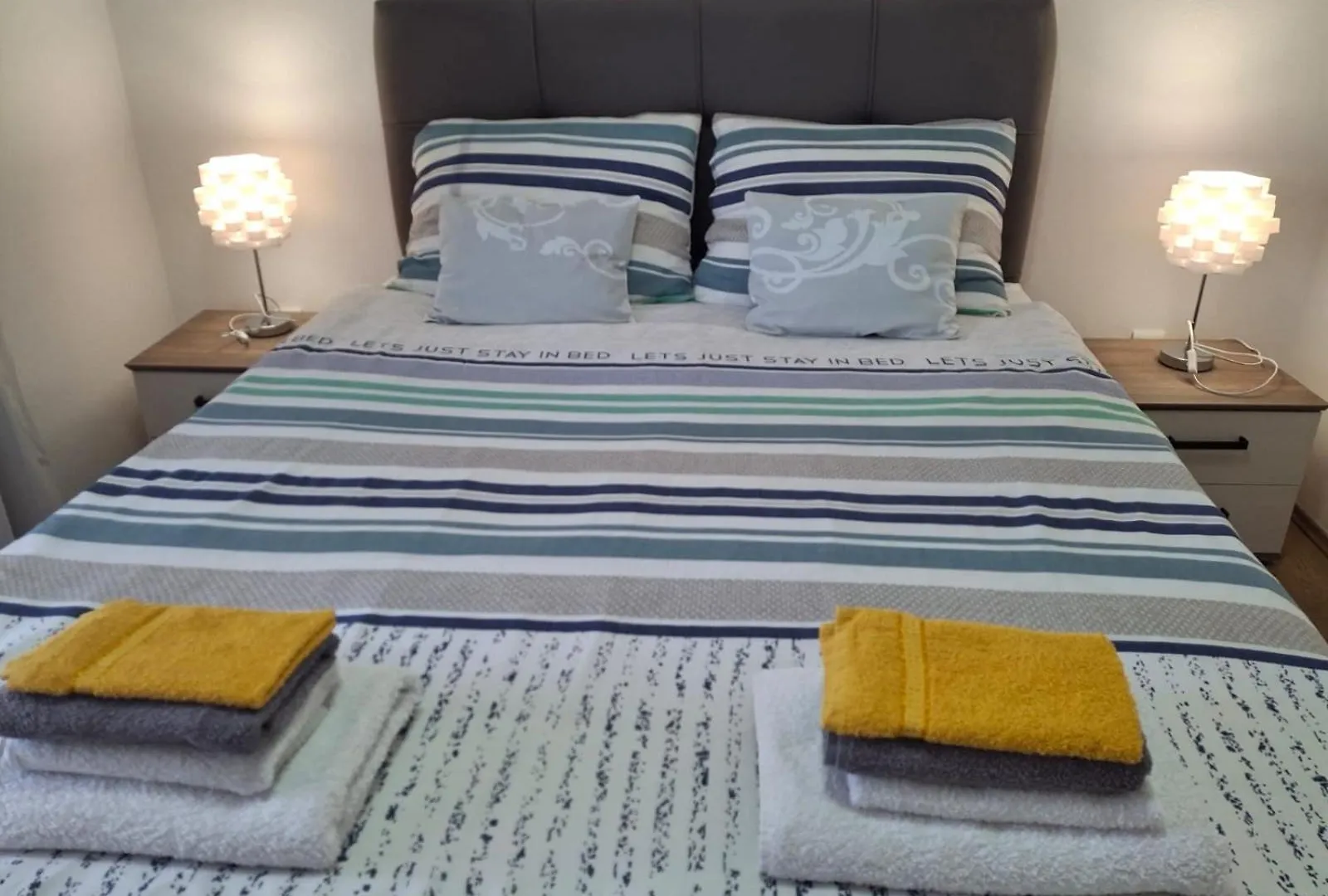 Apartmani Mirela Vrh  0*, Vrh (Krk) Croazia